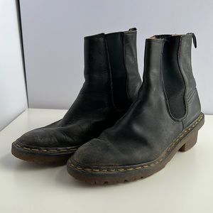 ✨flash sale✨ Vintage Dr. Marten’s Heeled Black Boots